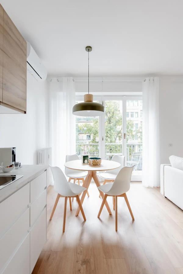 Luxury 2 Bedroom Apartament, Close To San Siro, Fiera And 10 Min Metro To Duomo Милан Экстерьер фото